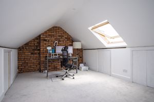 Photo 16- click for photo gallery